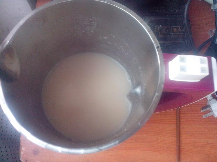熟黄豆浆步骤7
