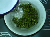 青豆薏米浆步骤3