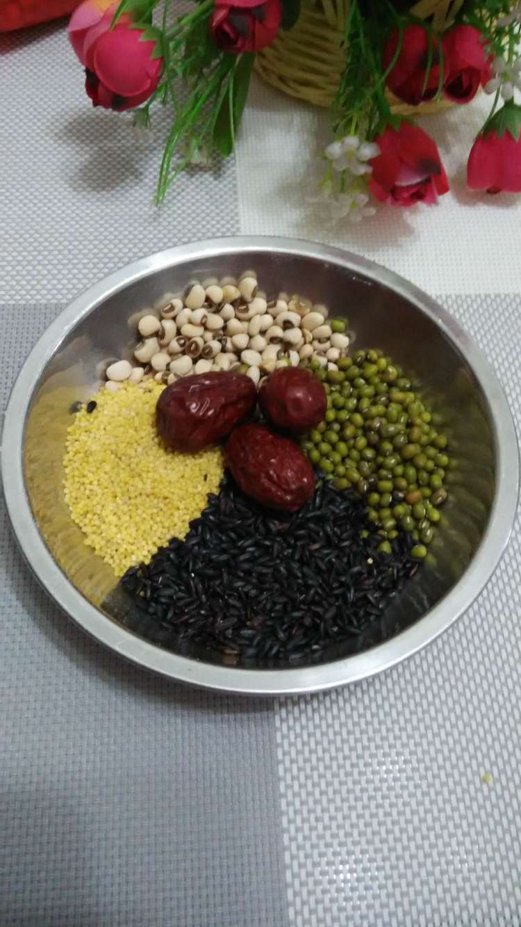 杂粮米糊步骤1