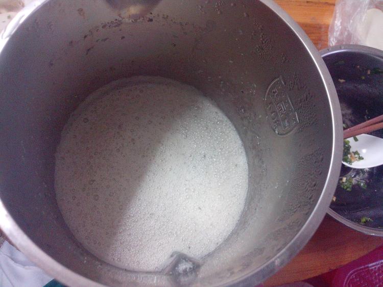 薏米黑豆浆步骤7