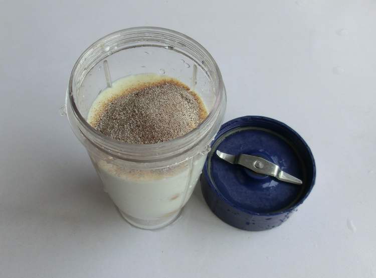 香蕉咖啡奶茶步骤4