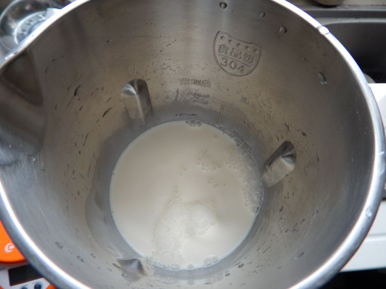 红糖姜奶茶步骤4