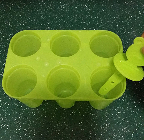 蔓越莓酸奶雪糕步骤2