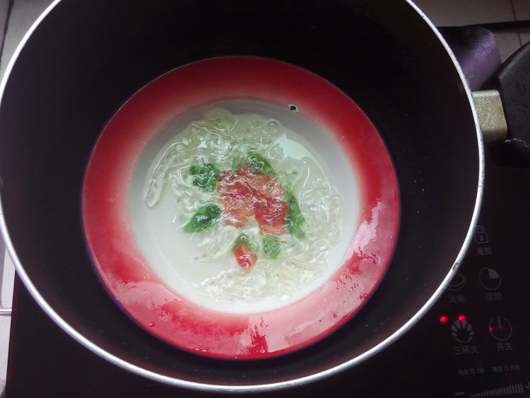 芒果慕斯杯步骤5