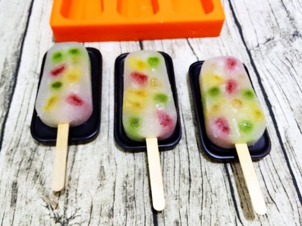 彩虹雪碧冰步骤6