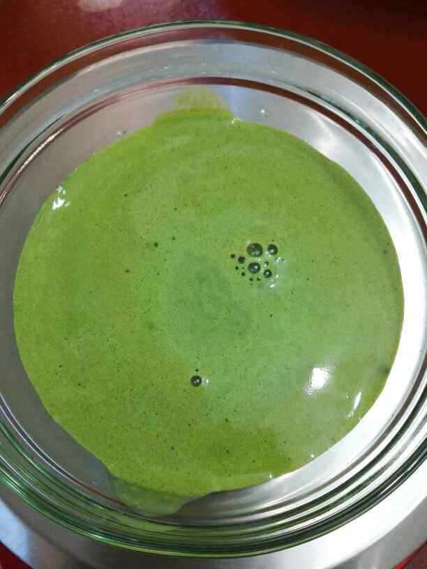 抹茶白巧克力慕斯杯步骤3