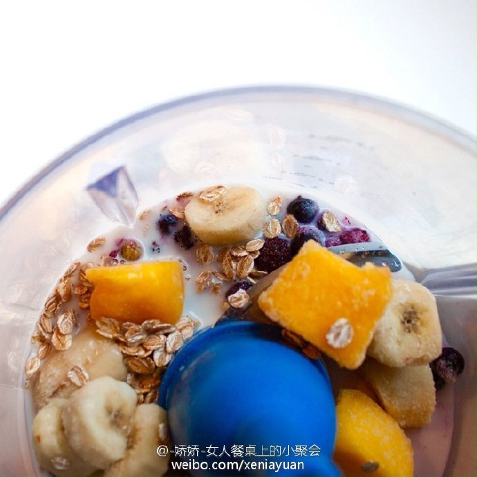 水果混合沙冰步骤3