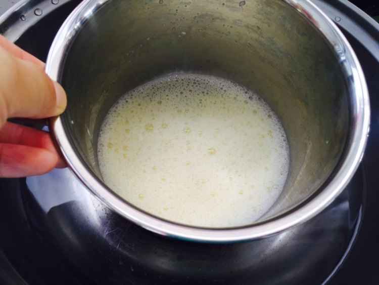 红心火龙果冰激凌步骤1