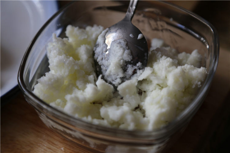 藕粉红豆奶沙冰步骤10