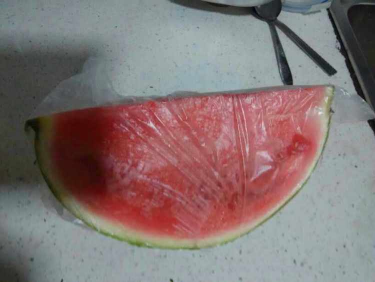 柠檬西瓜汁步骤2