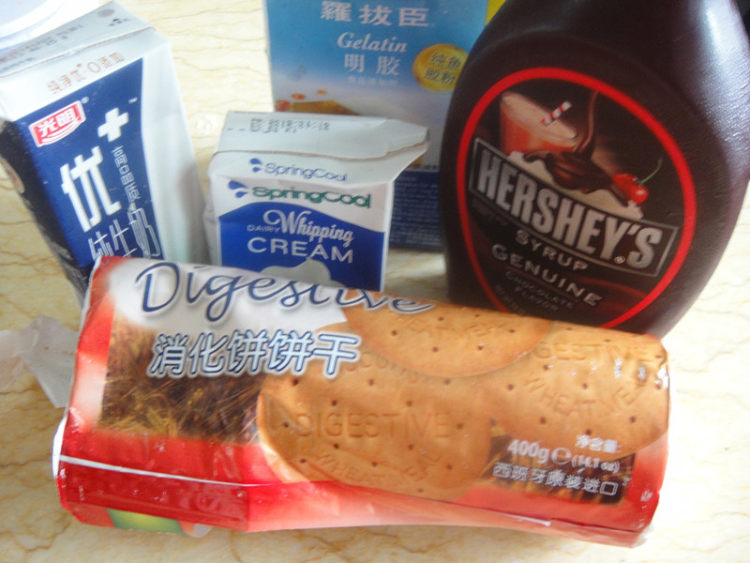 【手工美食】巧克力酱步骤1