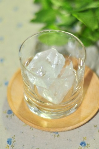 香蕉牛奶冰淇淋冰饮步骤7