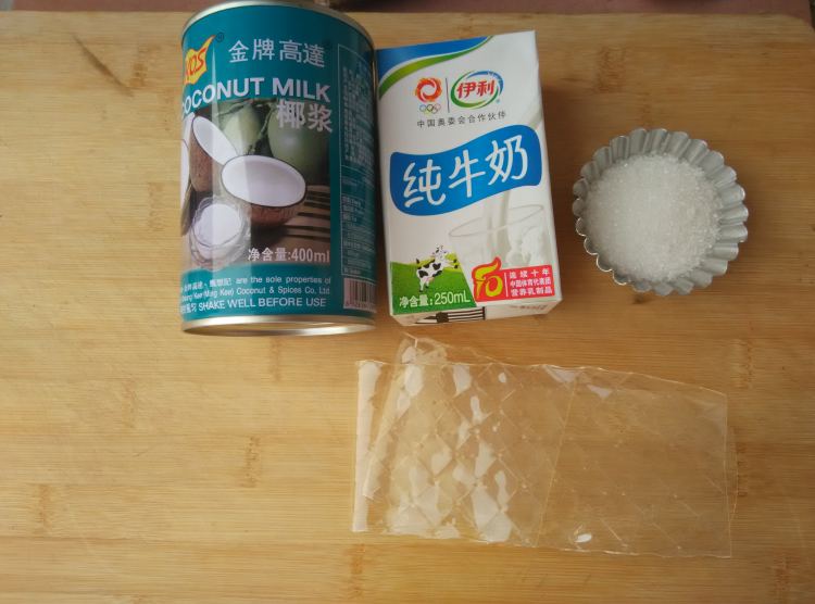 椰香奶冻糕步骤1