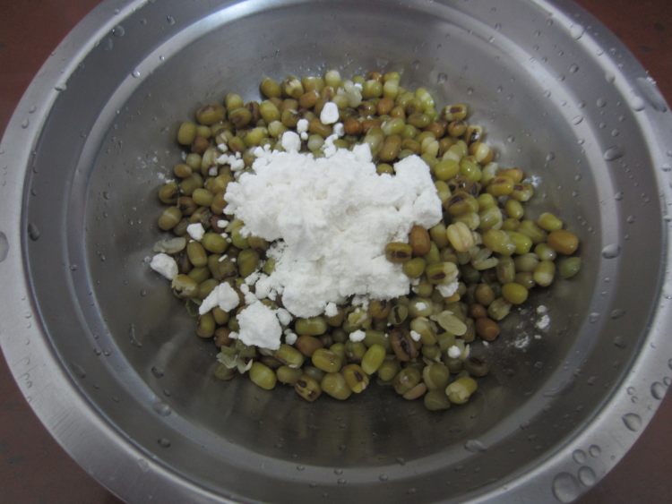 绿豆牛奶冰棍步骤4