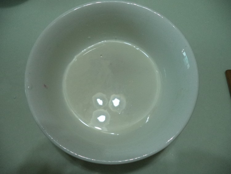 火龙果牛奶冰步骤3