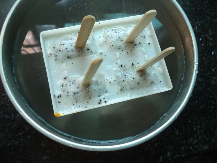 火龙果牛奶冰步骤12