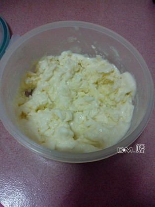椰香蛋奶雪球步骤6