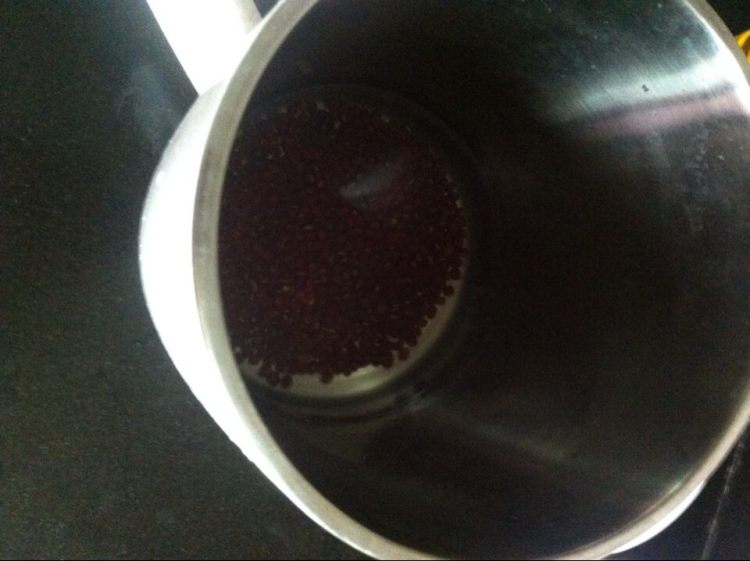 红豆牛奶冰棍步骤2