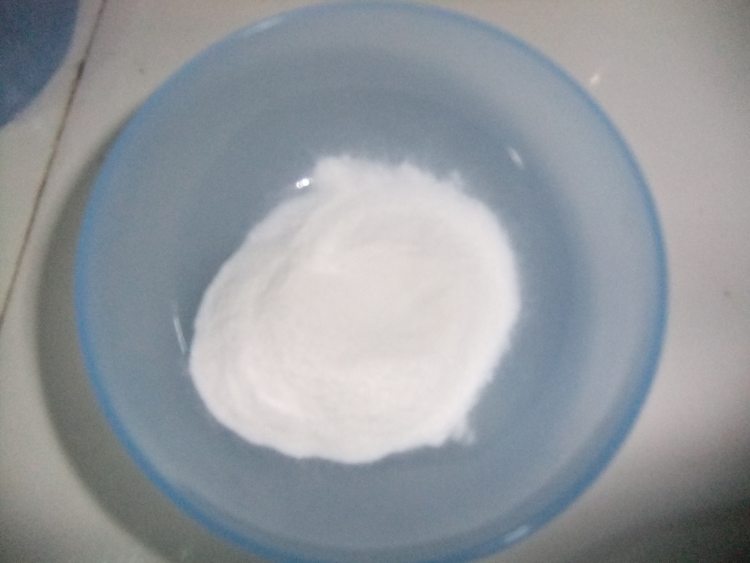 香蕉味冰粉粉步骤1