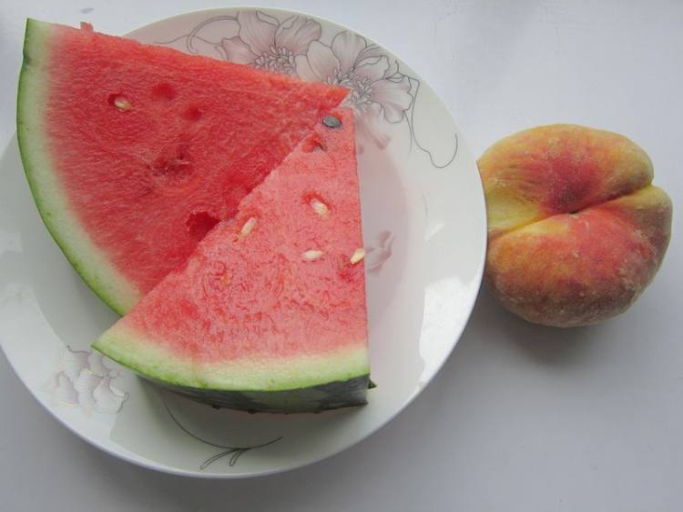 脆皮冰激凌蟠桃沙拉步骤1
