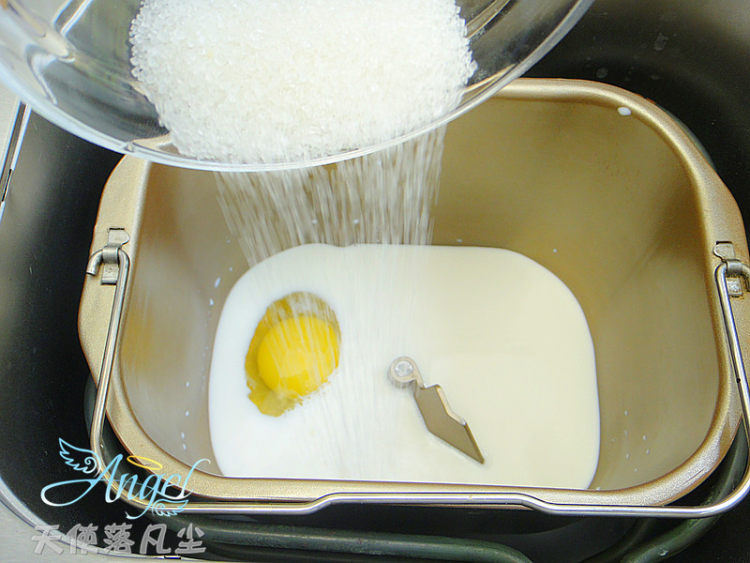 西瓜吐司冰激凌蛋糕步骤4