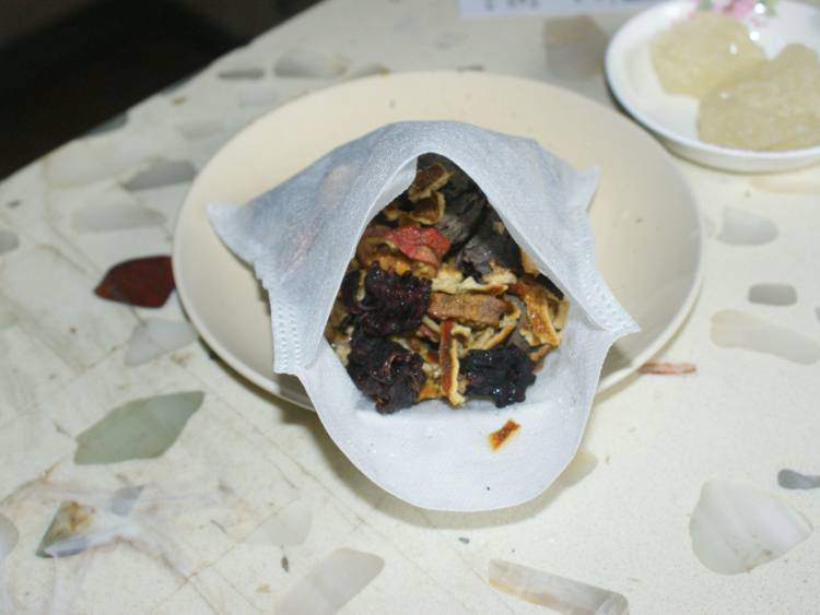 美味酸梅汤步骤3