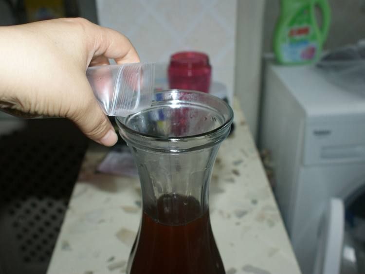 美味酸梅汤步骤8