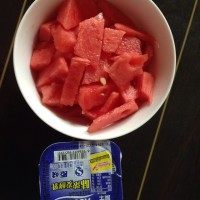 西瓜酸奶冰棒步骤1