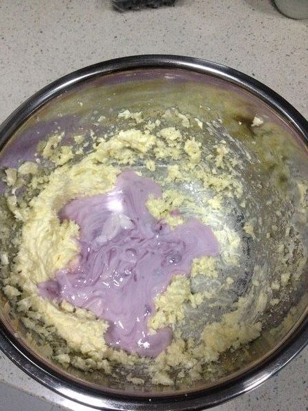 蓝莓酸奶慕斯步骤5