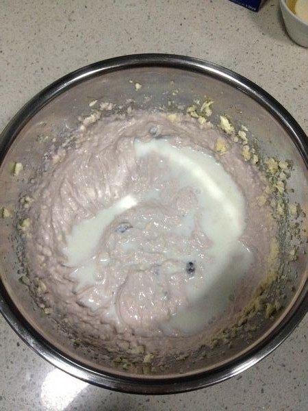 蓝莓酸奶慕斯步骤6