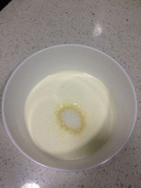 蓝莓酸奶慕斯步骤7