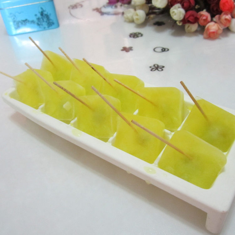 菠萝爽葡萄冰块步骤7