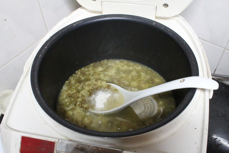 绿豆荔枝冰步骤3