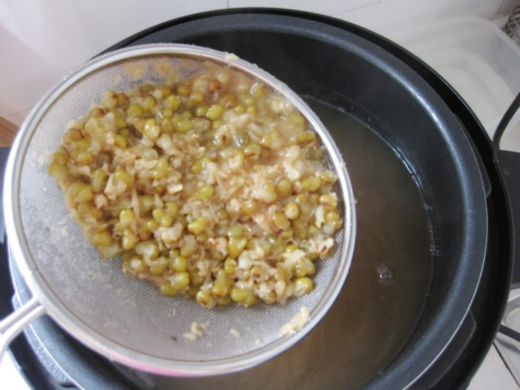 绿豆奶油冰棒步骤1