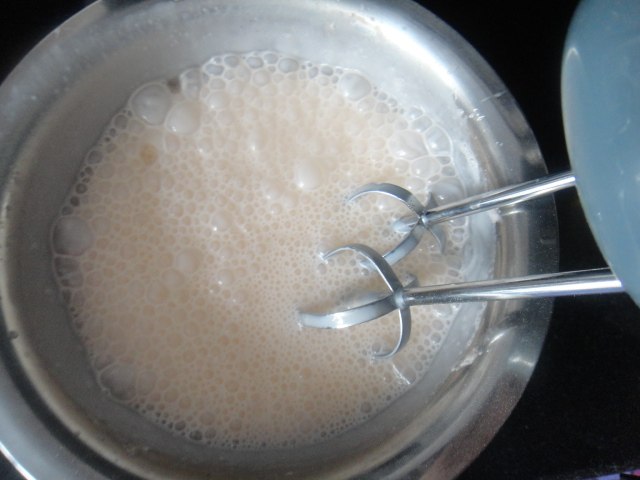 DIY菠萝冰淇淋小雪球步骤5