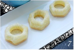 冰淇淋蓝莓塔步骤7