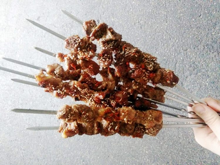 碳烤羊肉串步骤7