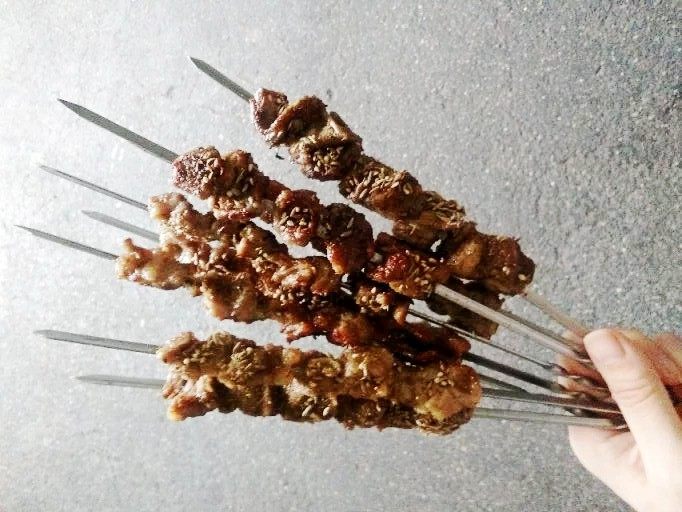 碳烤羊肉串步骤6