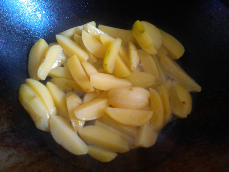 孜香土豆步骤6