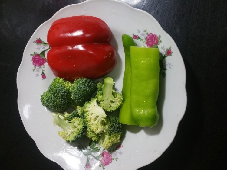 香烤鸡肉串步骤1