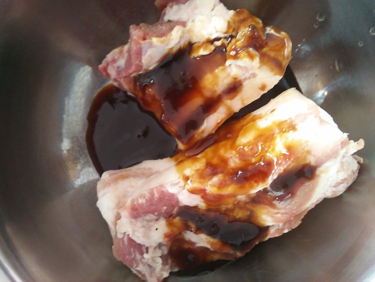 蜜汁叉烧肉步骤2