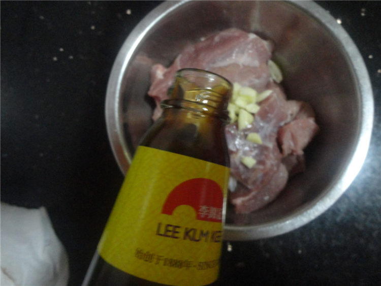 【儿童美食】奥尔良叉步骤1