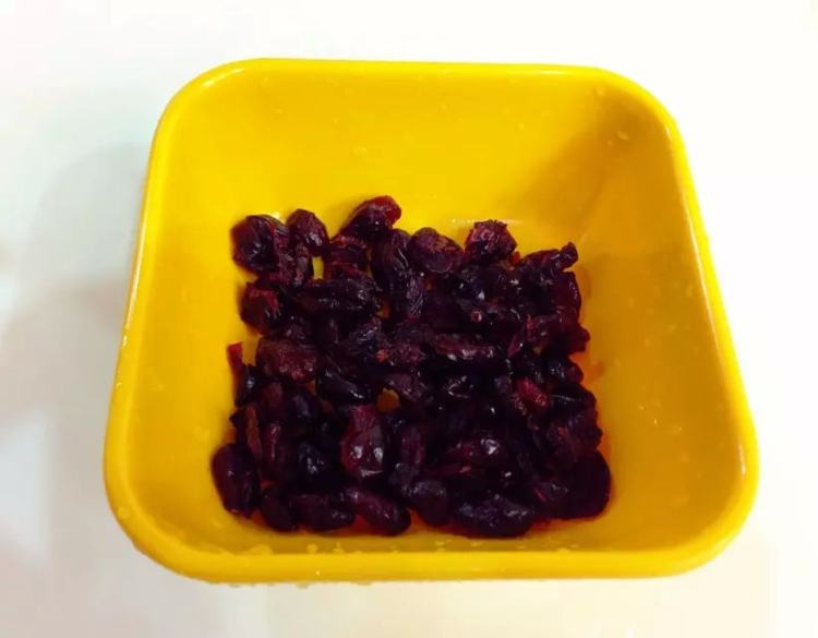 【手工美食】全麦面包步骤1