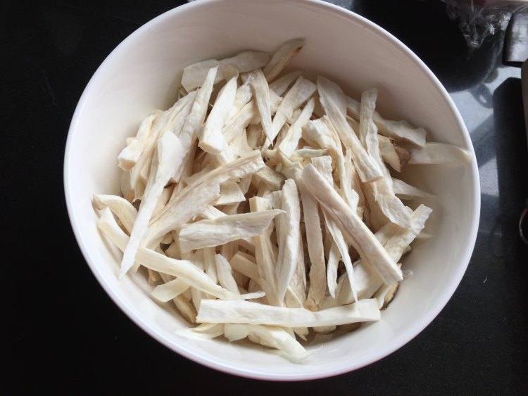 微波炉版香烤杏鲍菇步骤2