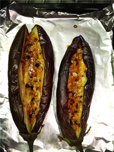 豆豉蒜蓉香烤茄子步骤6