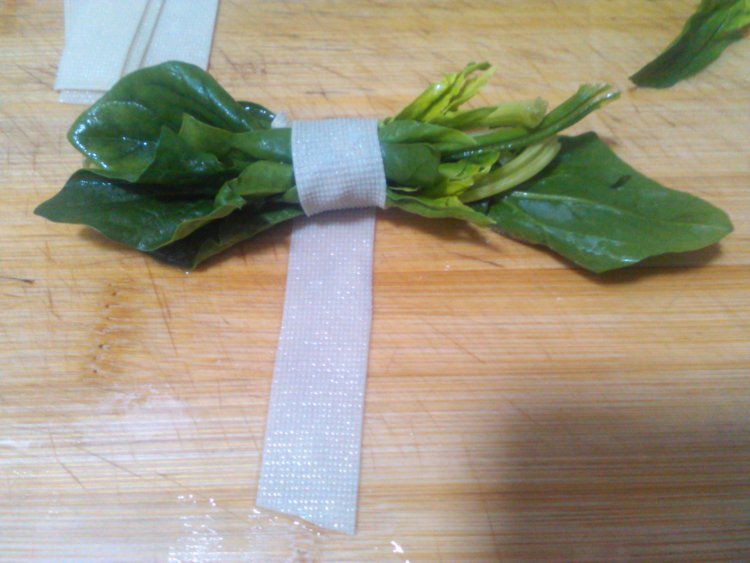 烧烤菠菜步骤3