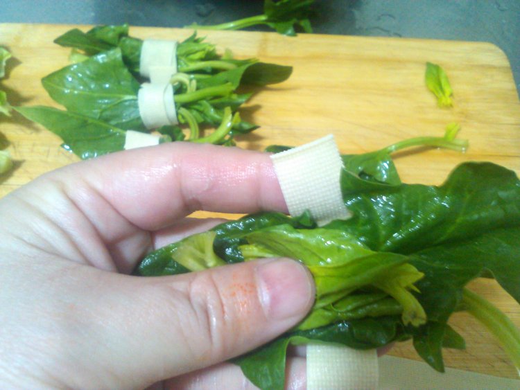 烧烤菠菜步骤2