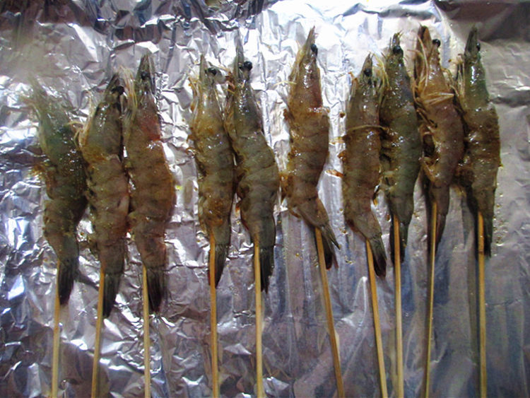 香烤串串虾步骤9