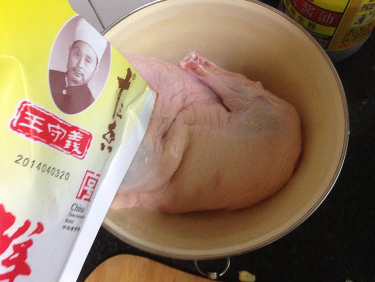 香辣吊烧鸭步骤2