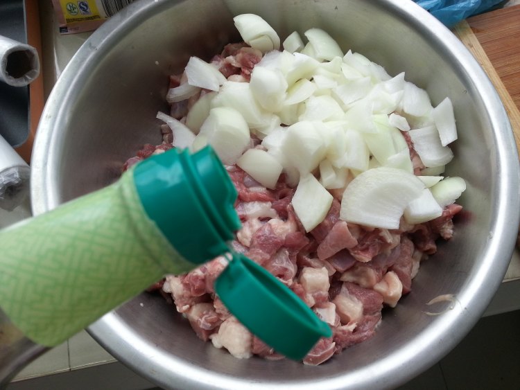 自制羊肉串步骤4